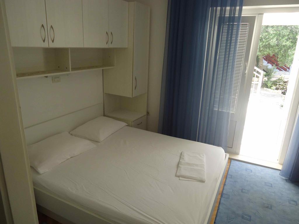 Apartments Majstrovic Zivogosce Luaran gambar
